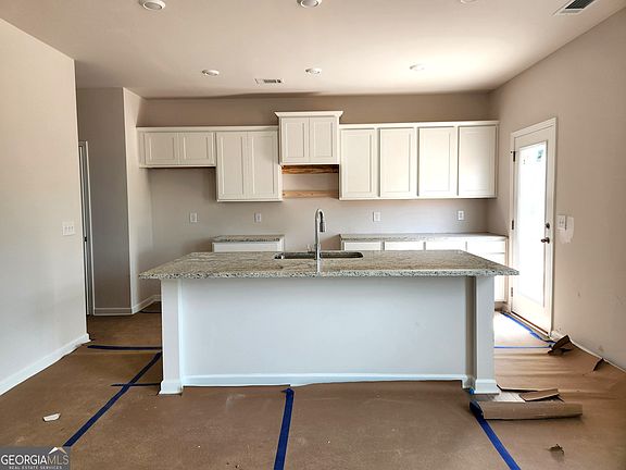 4th image of 50 Umber Ln Lot 19