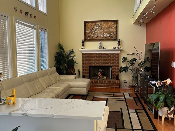 2nd image of 2839 Thistleberry Ct