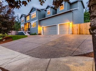 12403 SE Cougar Pl, Happy Valley, OR 97086