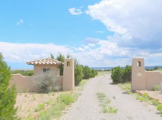 72 Sandoval Rd, Edgewood, NM 87015