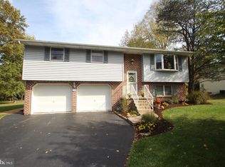 5287 Bossler Rd, Elizabethtown, PA 17022