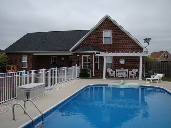 Tiled Pergola & 32x16 pool
