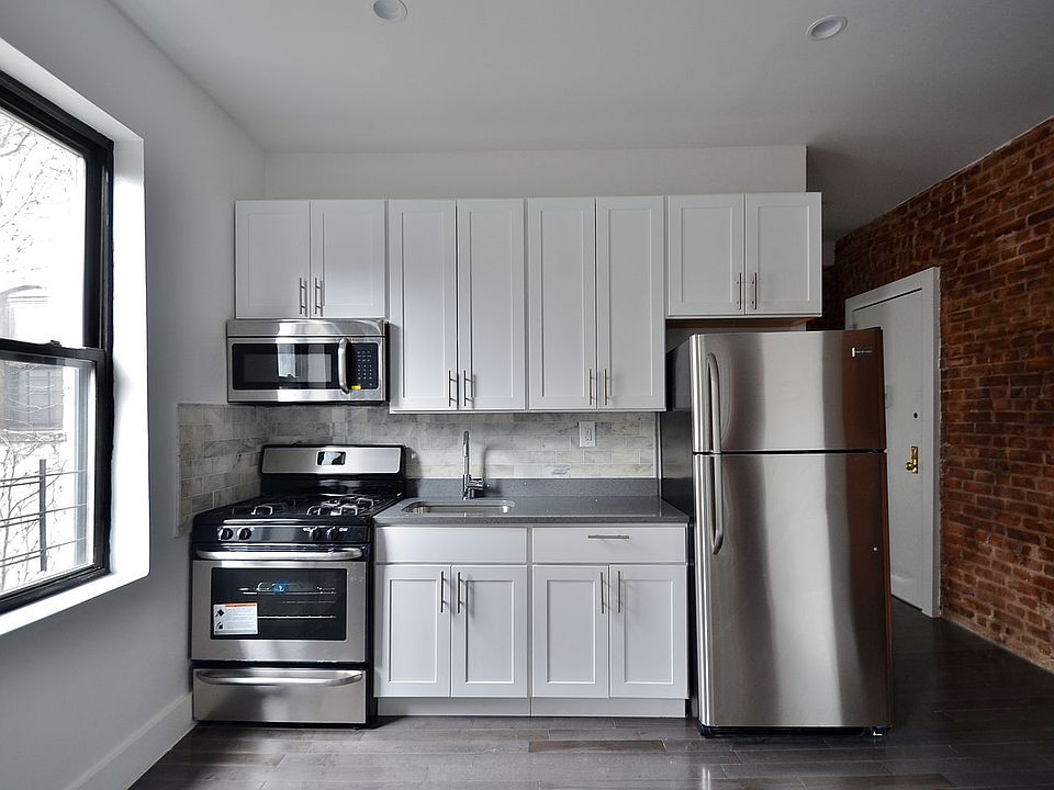 1st image of 974 St Nicholas Ave APT 4E