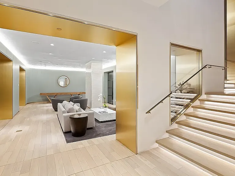70 W 37th St #1112A — Photo 23