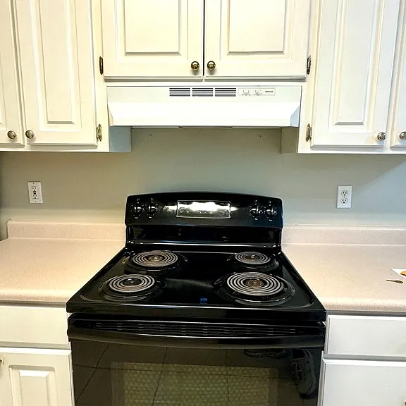 Merriman Ct — Photo 12