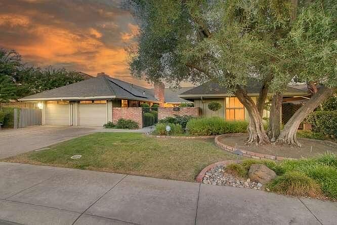 1st image of 6260 Chesapeake Cir