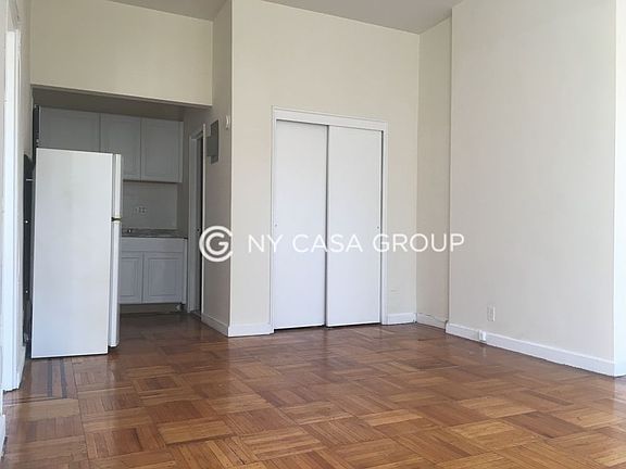5th image of 87 Joralemon St APT 3A