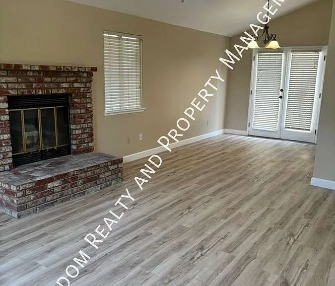 9117 Hoxie Ct — Photo 16