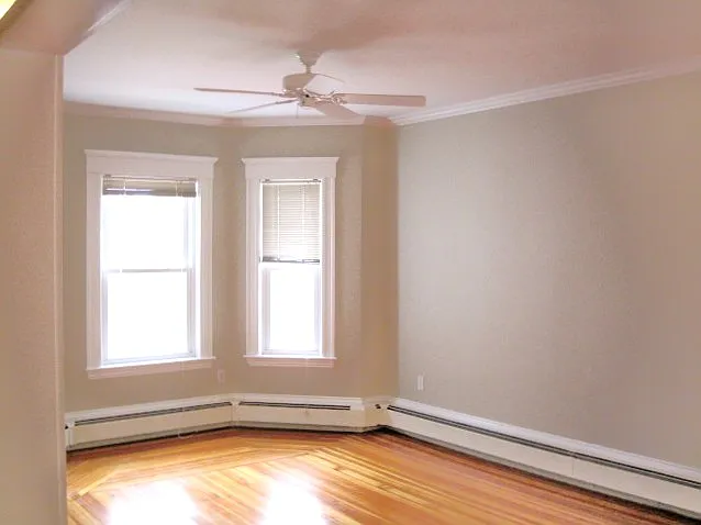 3 bed, 1900 sqft, $3,700 — Photo 4