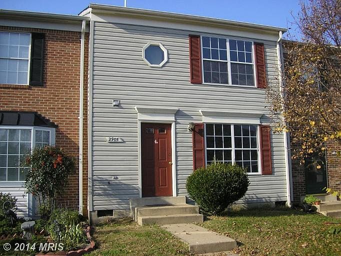 1st image of 2905 Briarwood Ln