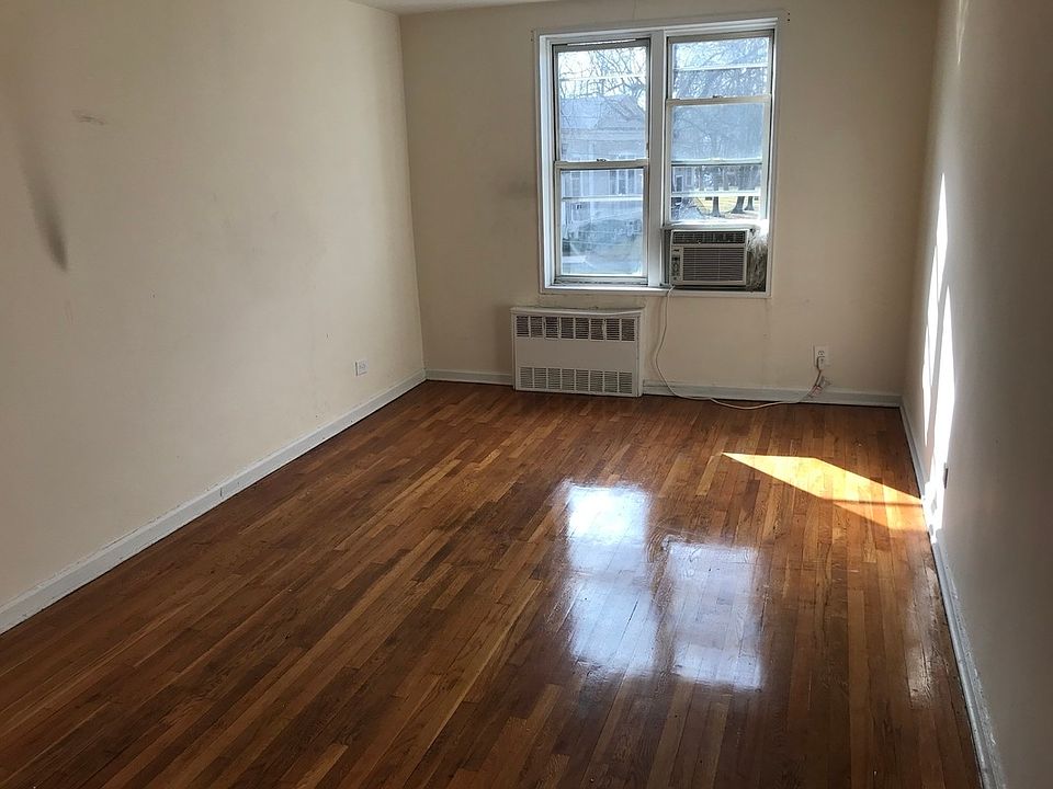 1st image of 4011 Kings Hwy #L65