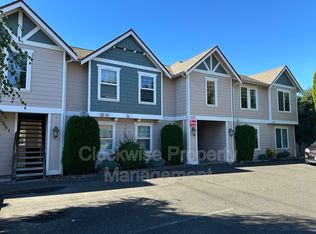 221 Corrin Ave SW APT B, Orting, WA 98360