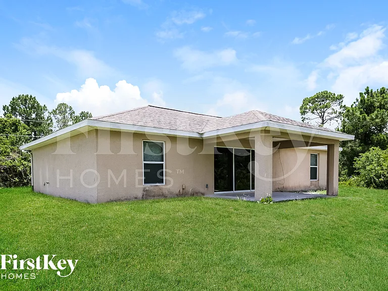 915 Kanuga St E — Photo 18