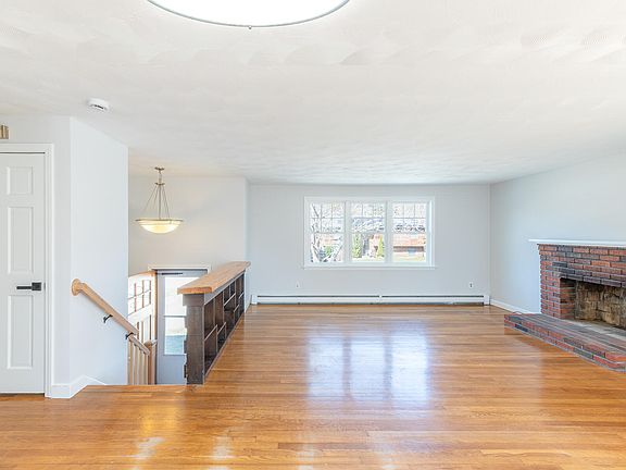 5th image of 9 Meredith Drive