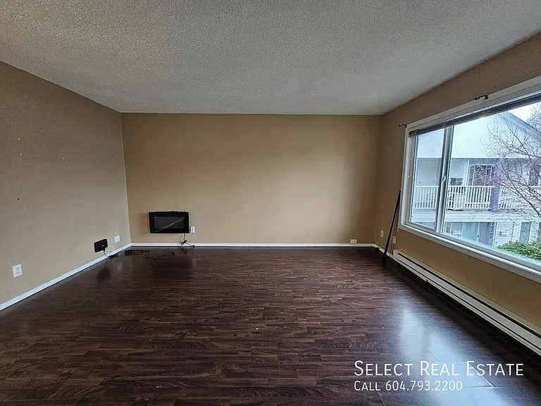 46260 Harford St #8 — Photo 8