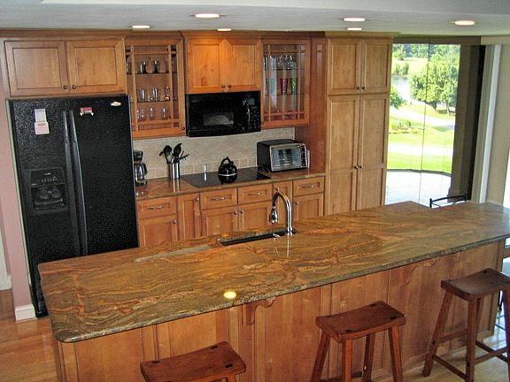 5th image of 70 Clubhouse Towers Cir Unit 612