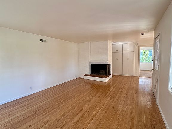 3rd image of 1409 Cuernavaca Pl