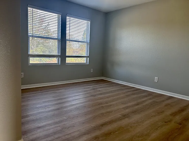 379 Jasmine Dr — Photo 27