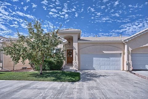 Beautiful townhome in Gleneagle