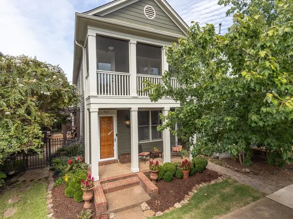 947 River Landing Dr, Memphis, TN 38103