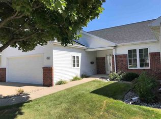 3224 N Barkwood Ln, Appleton, WI 54914