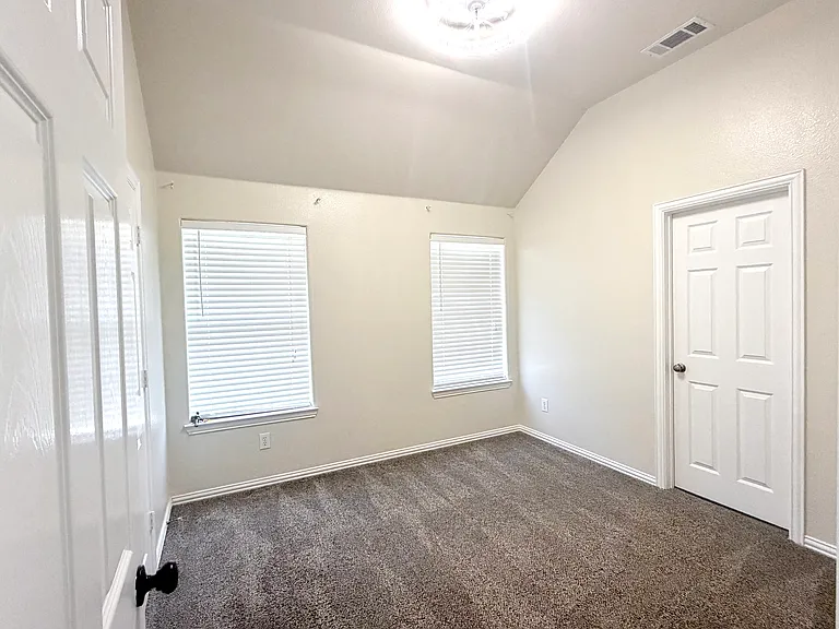 1219 Arbor Park Dr — Photo 32