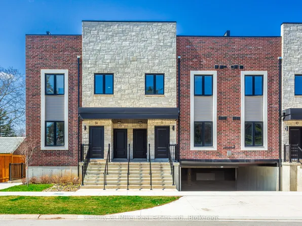 2 Slessor Blvd #12, Grimsby, ON L3M 3T2