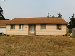 630 11th St, Pt Orford, OR