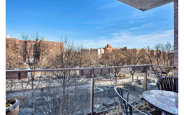 Sold by Douglas Elliman | media 13