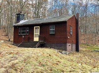 52 E Pond Lilly Rd, Ancram, NY 12502