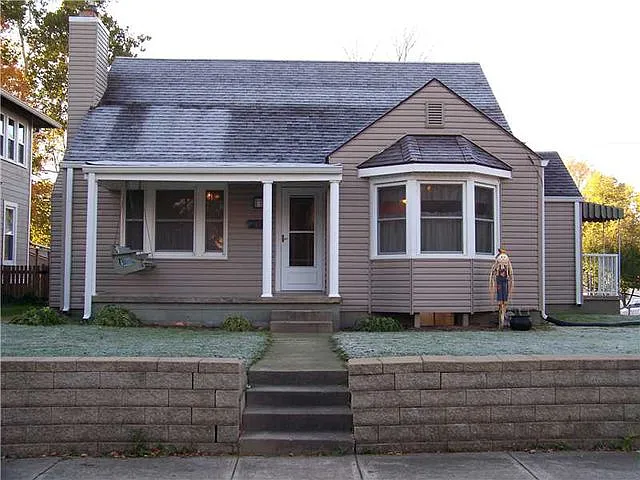 99 Herriott St photo 1