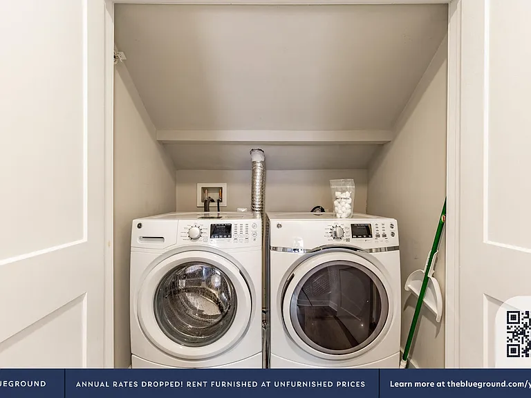Washer/Dryer in Apartment
