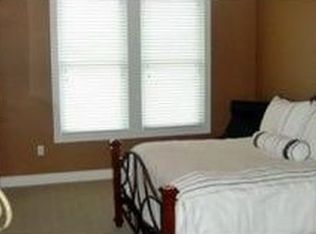 9155 Hilton Rd, Brighton, MI 48114