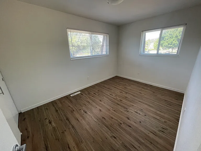 1610 Garfield Ave #1 — Photo 7