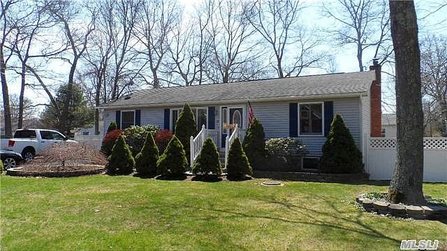 1st image of 28 Pinetop Dr