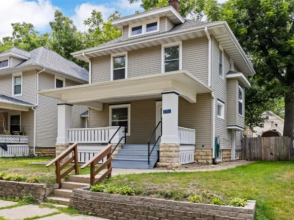 1711 Washington Ave SE, Cedar Rapids, IA 52403