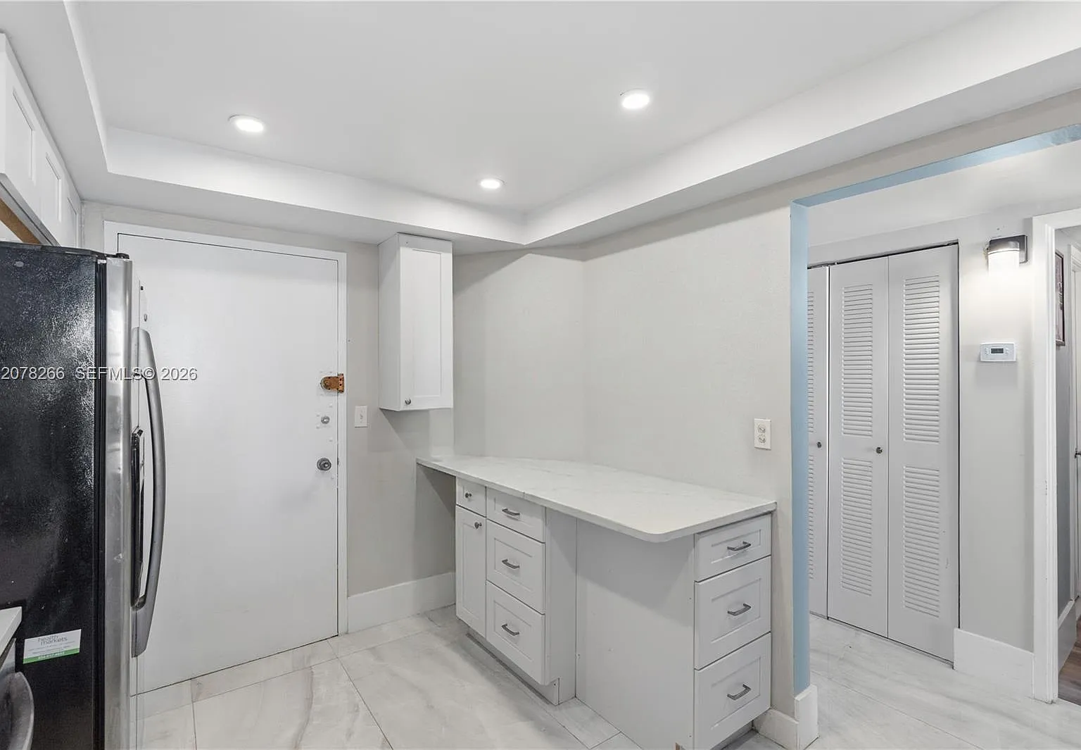 Buckley Towers Condo - Ea — Photo 4