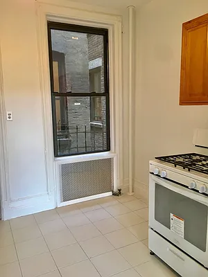 Rented by Brown Harris Stevens | media 13