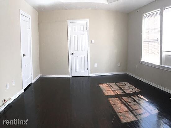 2nd image of 3003 Reynolds Ave