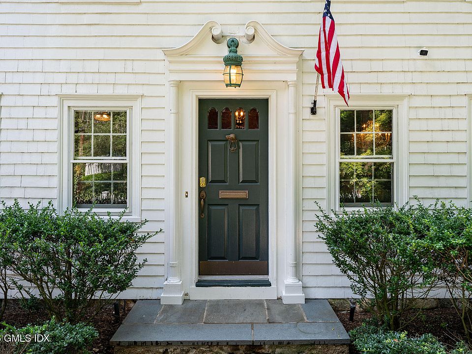 1st image of 52 Seminary St