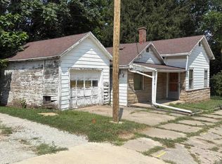 814 Division St, Huntington, IN 46750