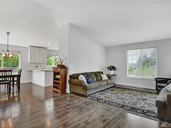 3rd image of 27503 NE 141st Pl