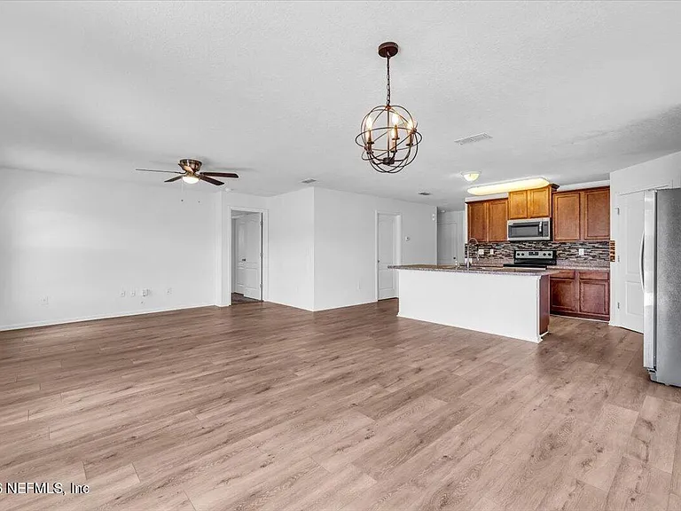 10281 Magnolia Hills Dr — Photo 10