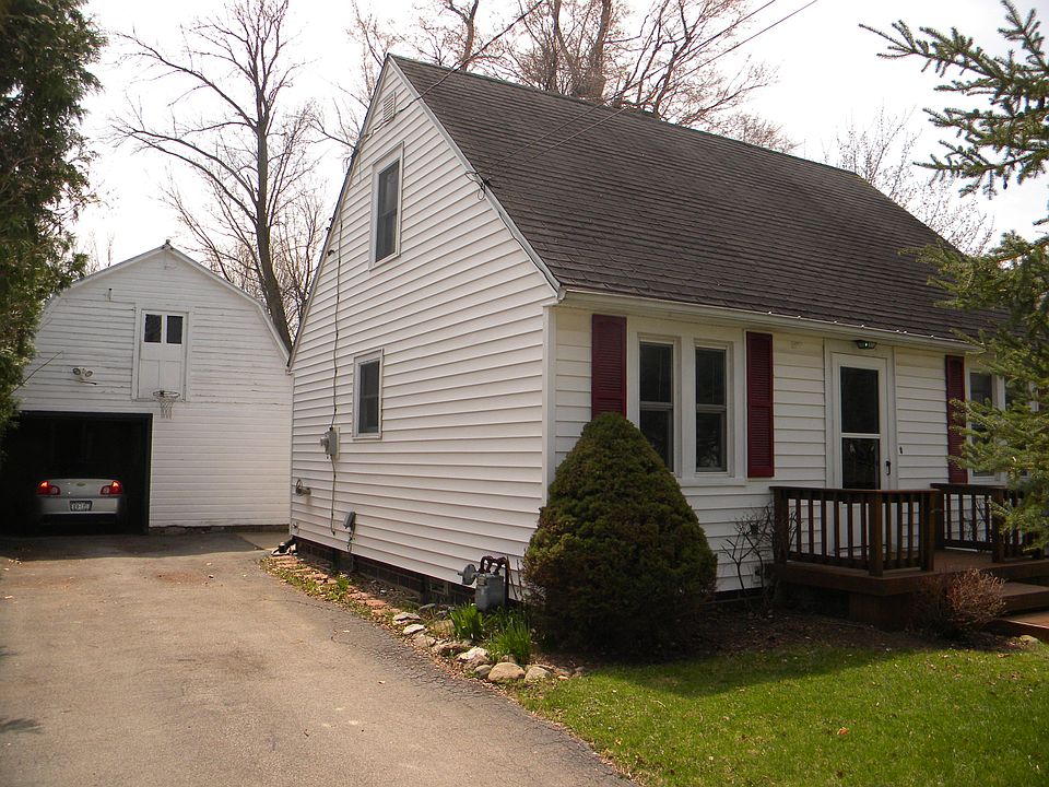 1st image of 9525 High St