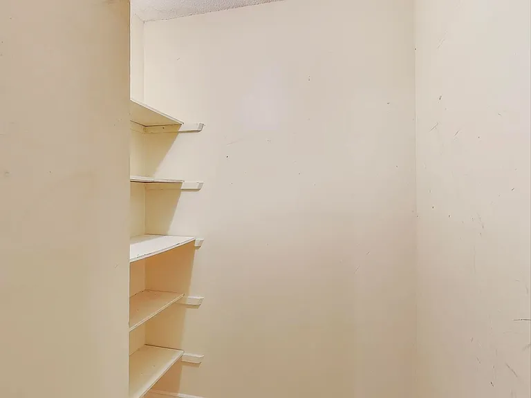10 Ajax St #104 — Photo 21