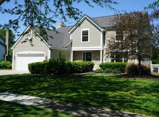 4568 Clayburn Dr E, Grove City, OH 43123