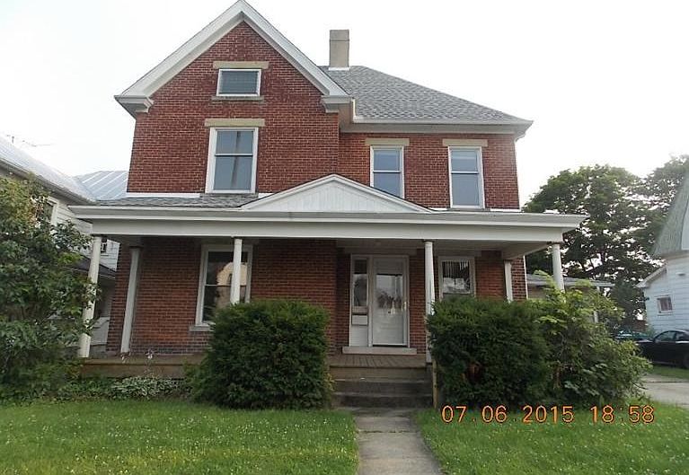1st image of 28 Jefferson St