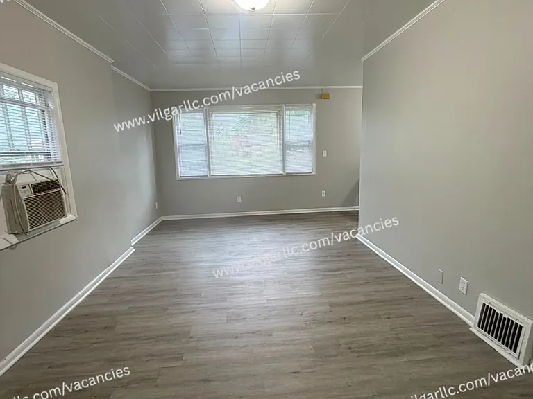 4200 Jefferson St — Photo 9