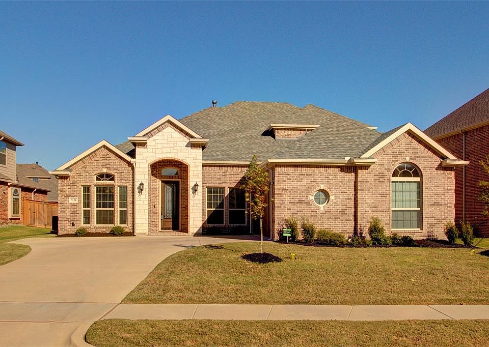1st image of 7128 Playa Paraiso Dr