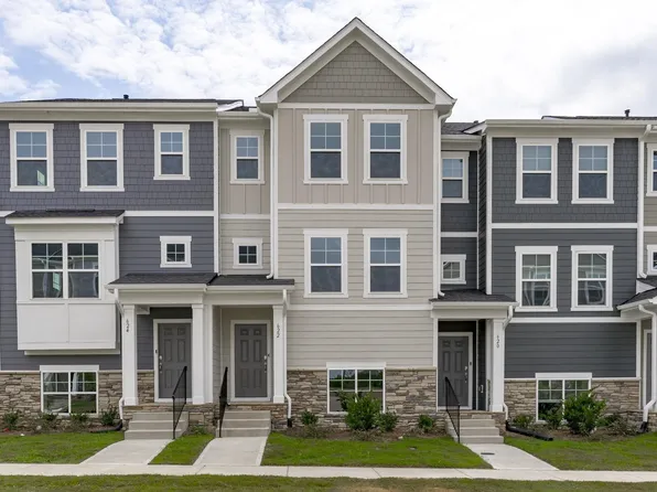 622 Gimari Dr, Wake Forest, NC 27587